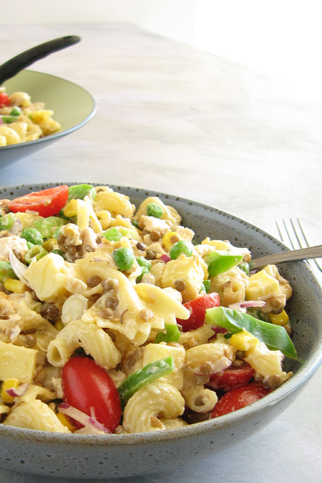 Cold chicken pasta salad recipe with mayo.