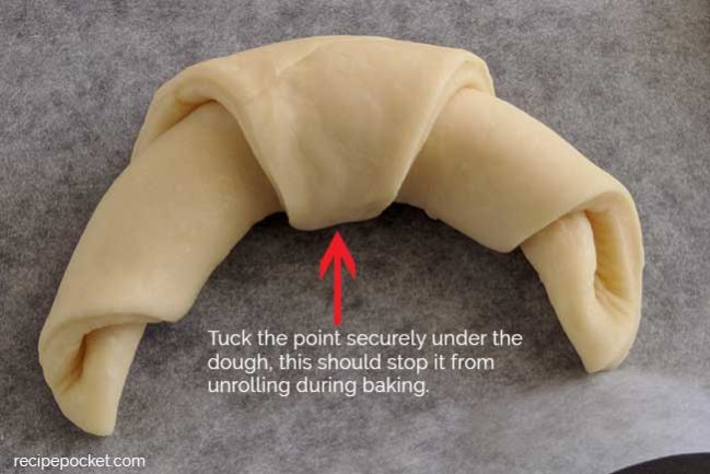 Crescent roll unbaked